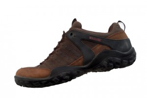 wolverine-omni-hiking-shoe The Wolverine Omni has full leather uppers with rubber heel and toe protectors.