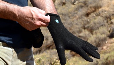FreshAirJunkie.com Tests Hanz Gloves